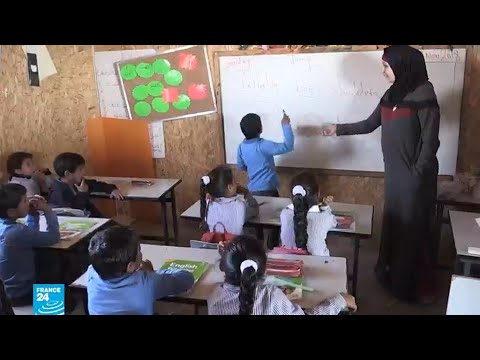 مدرسة تجمع أبو نوار في الضفة الغربية ترفض غلق أبوابها