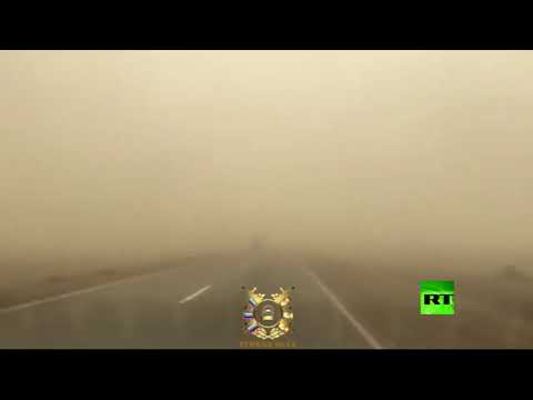 شاهد عاصفة ترابية تجتاح الجنوب الروسي وتُعرقل حركة المرور