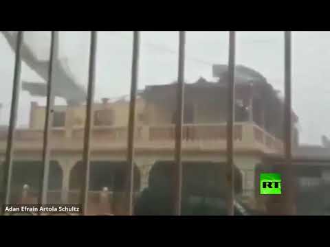 شاهد رياح قوية تُمزق سقف بناية أثناء إعصار في نيكاراغوا